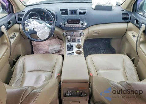 2012 Toyota Highlander Base z USA, uszkodzony, nr VIN 5TDBK3EH7CS140647